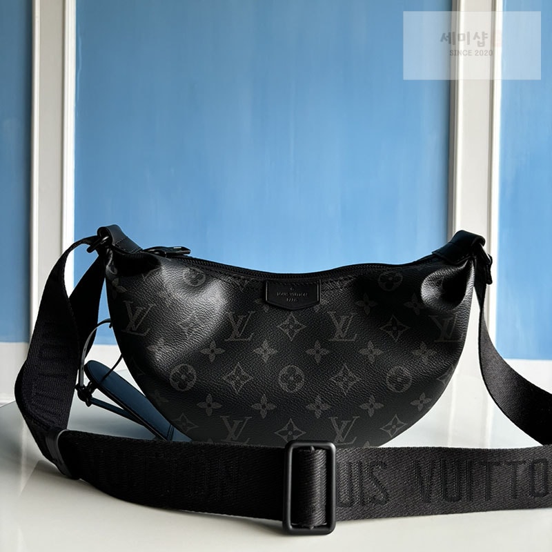 Louis Vuitton 루이비통 이클립스 모노그램 해먹 백 PM M47158 레플리카 4번 이미지 - Bag | 세미샵 레플리카 사이트