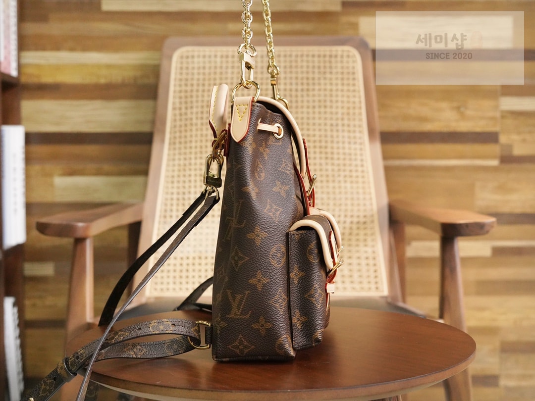 Louis Vuitton 루이비통 익스커션 PM 모노그램 백팩 M46932 모노그램 Bag 12번 이미지