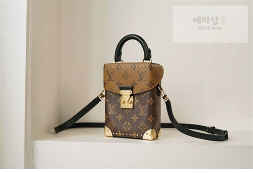 Louis Vuitton 루이비통 카메라 박스 모노그램 M82465 모노그램 Bag 3번 이미지