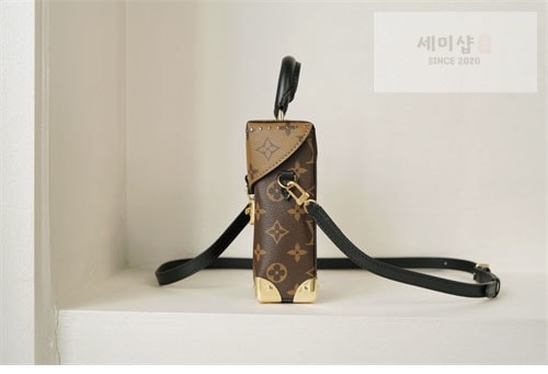 Louis Vuitton 루이비통 카메라 박스 모노그램 M82465 모노그램 Bag 16번 이미지