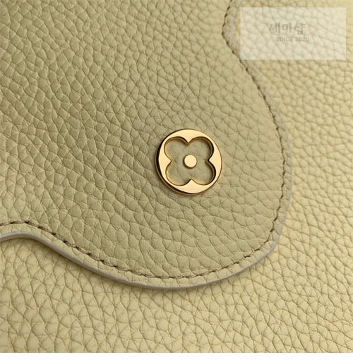 Louis Vuitton 루이비통 카퓌신 BB 토트백 M24120 블루 올림프 Bag 13번 이미지