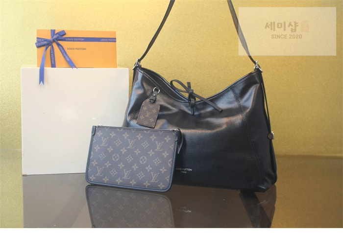 Louis Vuitton 루이비통 캐리올 카고 MM M25143 블랙 Bag 1번 이미지