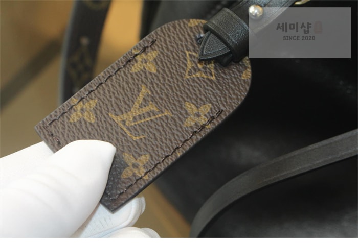 Louis Vuitton 루이비통 캐리올 카고 바이브 PM M24861 블랙 Bag 6번 이미지