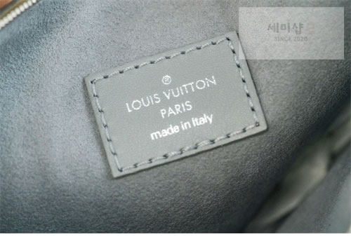 Louis Vuitton 루이비통 캐리올 카고 MM M25143 그레이 Bag 4번 이미지