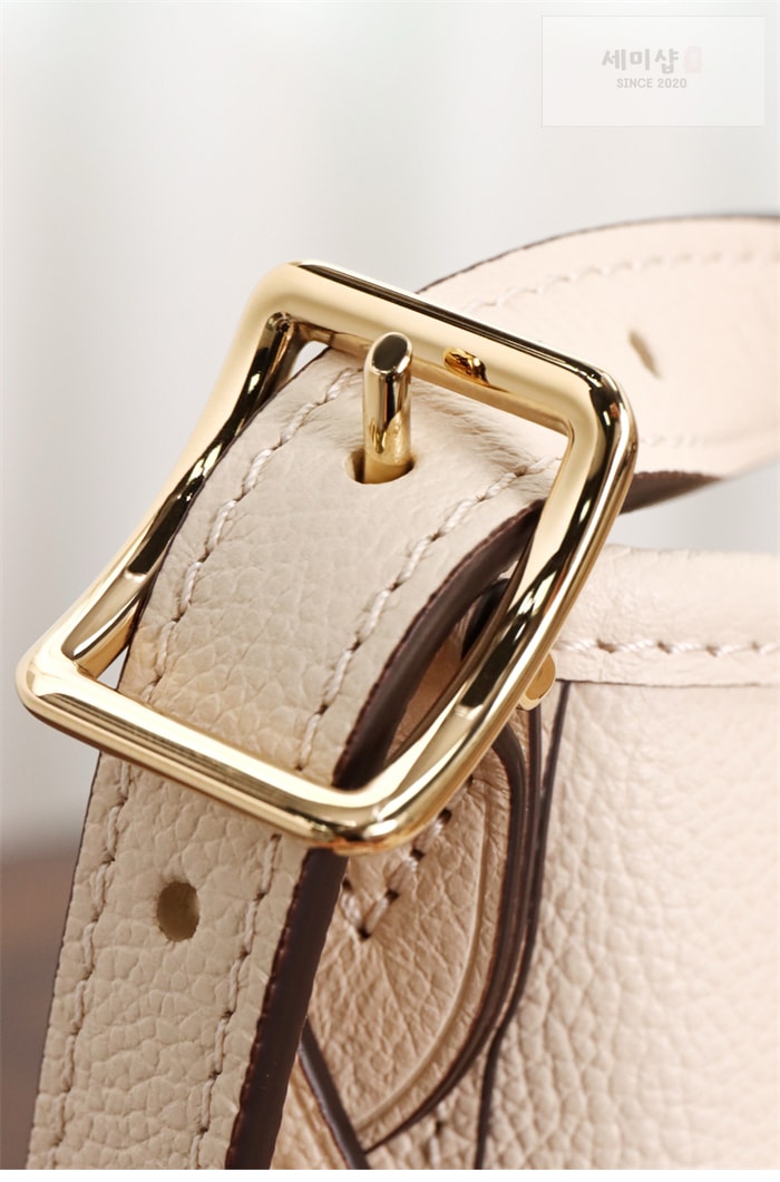 Louis Vuitton 루이비통 캐리올 PM 앙프렝트 모노그램 M46293 크림 Bag 18번 이미지