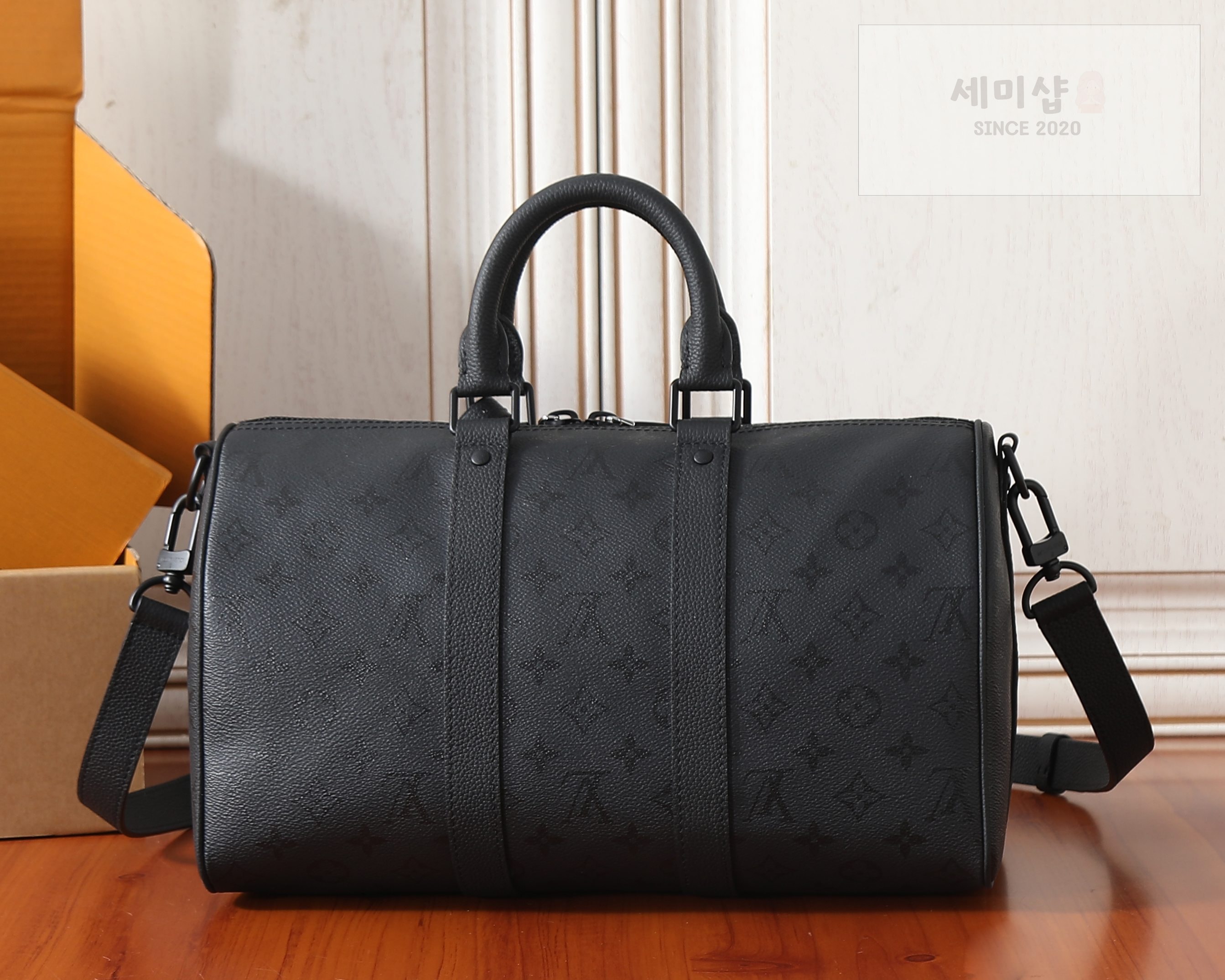 루이비통 루이비통 키폴 반둘리에 35 미드나잇 캔버스 Bag 2번 이미지