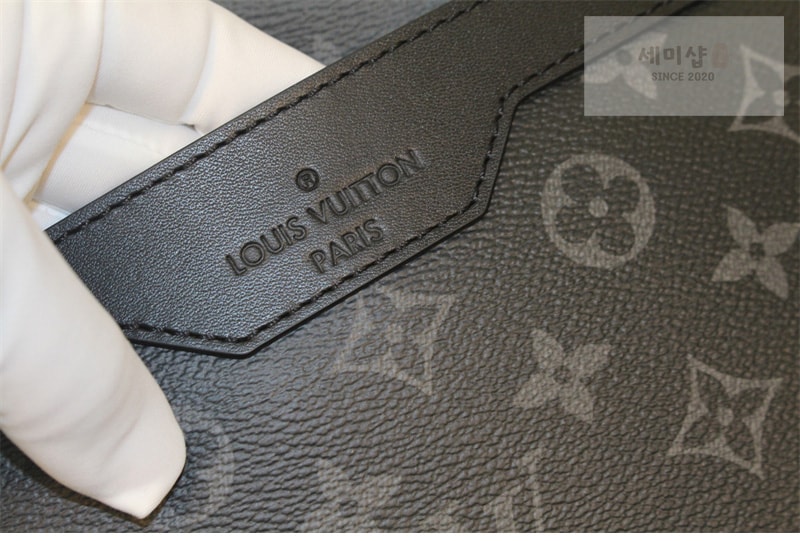 Louis Vuitton 루이비통 트리오 메신저 백 이클립스 모노그램 M69443 이클립스 모노그램 Bag 4번 이미지