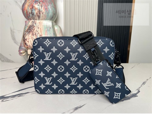 Louis Vuitton 루이비통 트리오 쉐도우 모노그램 메신저백 M24753 네이비 모노그램 Bag 8번 이미지