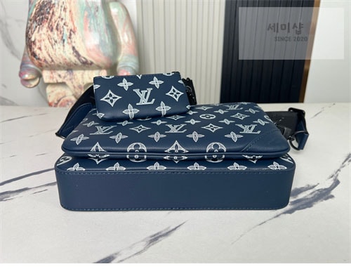Louis Vuitton 루이비통 트리오 쉐도우 모노그램 메신저백 M24753 네이비 모노그램 Bag 4번 이미지
