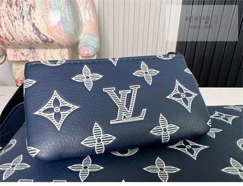 Louis Vuitton 루이비통 트리오 쉐도우 모노그램 메신저백 M24753 네이비 모노그램 Bag 6번 이미지