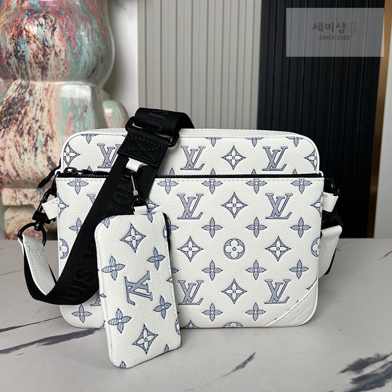 Louis Vuitton 루이비통 트리오 쉐도우 모노그램 메신저백 M24754 화이트 모노그램 Bag 6번 이미지