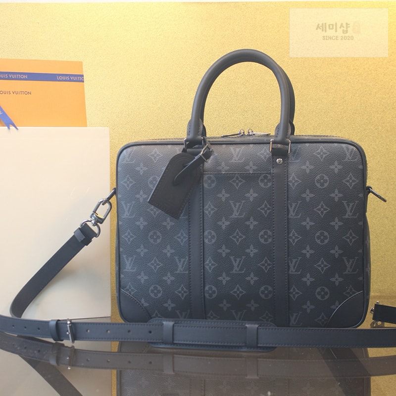 Louis Vuitton 루이비통 포르트 도큐멍 보야주 PM 모노그램 이클립스 M46457 이클립스 모노그램 Bag 2번 이미지