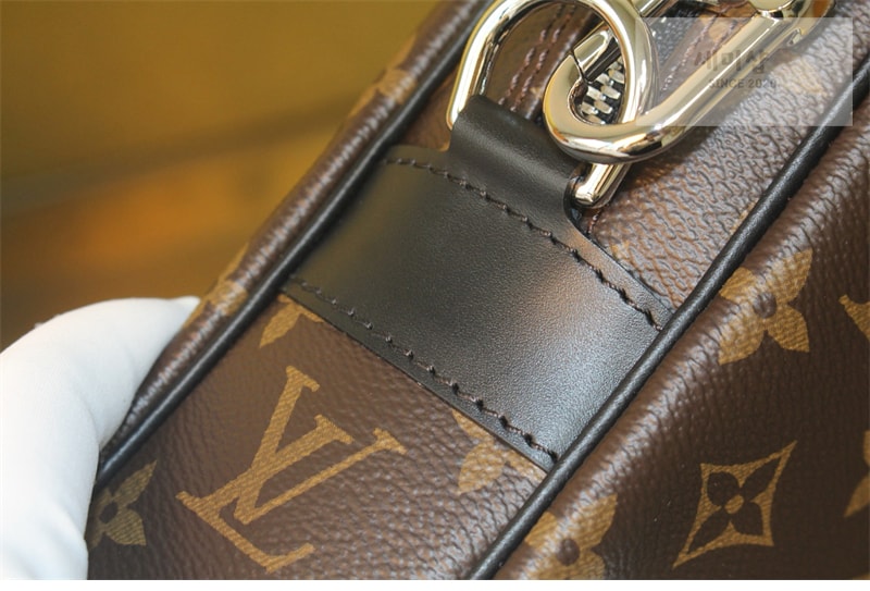 Louis Vuitton 루이비통 포르트 도큐멍 보야주 PM 모노그램 M52005 모노그램 Bag 6번 이미지