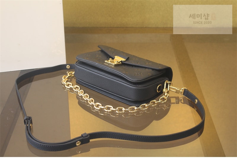 Louis Vuitton 루이비통 포쉐트 메티스 이스트 웨스트 앙프렝뜨 모노그램 M46595 블랙 Bag 5번 이미지
