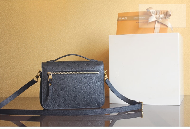 Louis Vuitton 루이비통 포쉐트 메티스 핸드백 앙프렝뜨 모노그램 M41487 블랙 Bag 8번 이미지