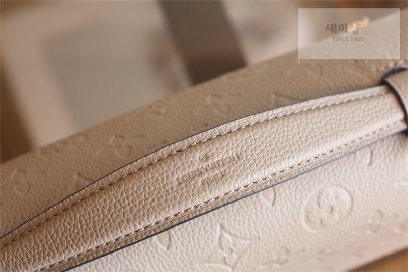 Louis Vuitton 루이비통 포쉐트 메티스 핸드백 앙프렝뜨 모노그램 M44881 갈렛 Bag 10번 이미지