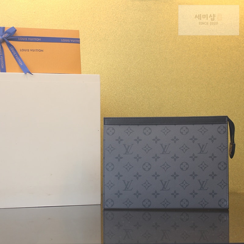 Louis Vuitton 루이비통 포쉐트 보야주 클러치 MM 이클립스 모노그램 M69535 이클립스 모노그램 Bag 1번 이미지