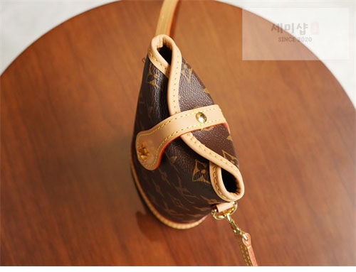 Louis Vuitton 루이비통 폴드 미 모노그램 파우치 백 M80874 레플리카 12번 이미지 - Bag | 세미샵 레플리카 사이트