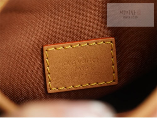 Louis Vuitton 루이비통 폴드 미 모노그램 파우치 백 M80874 레플리카 8번 이미지 - Bag | 세미샵 레플리카 사이트