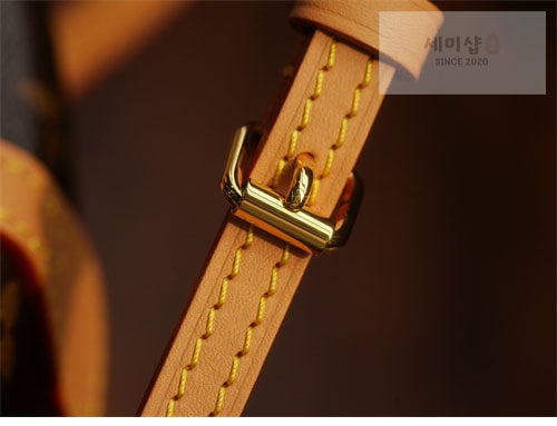 Louis Vuitton 루이비통 폴드 미 모노그램 파우치 백 M80874 레플리카 19번 이미지 - Bag | 세미샵 레플리카 사이트