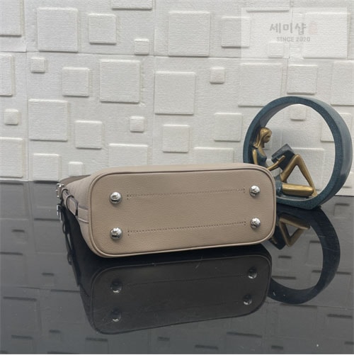 Louis Vuitton 루이비통 플로르 마히나 모노그램 핸드백 M12139 / M12140 레플리카 10번 이미지 - Bag | 세미샵 레플리카 사이트