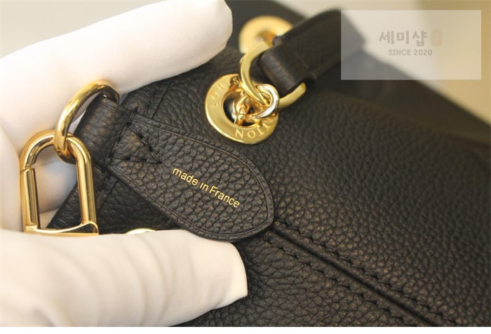 Louis Vuitton 루이비통 LV 번들 앙프렝뜨 모노그램 M47209 / 커스텀 철물 블랙 Bag 8번 이미지