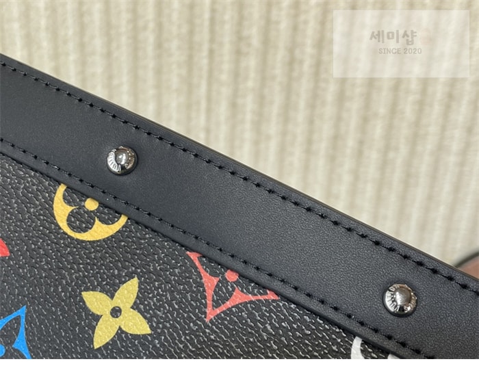 Louis Vuitton 루이비통 x TM 코스메틱 파우치 GM M13743 모노그램 Bag 5번 이미지