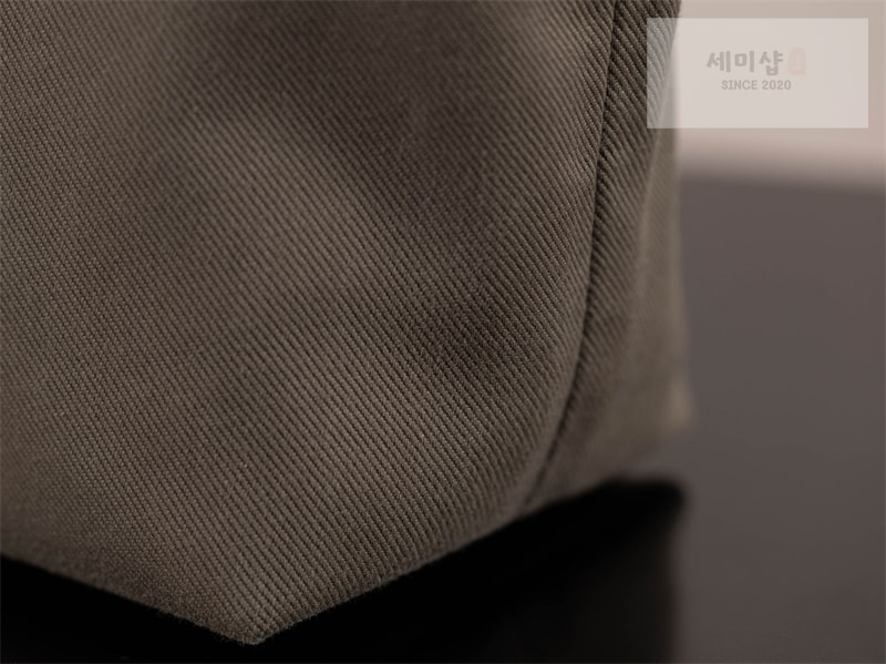 미우미우 미우미우 개버딘 파우치 올리브 그린 5NE841 Bag 22번 이미지