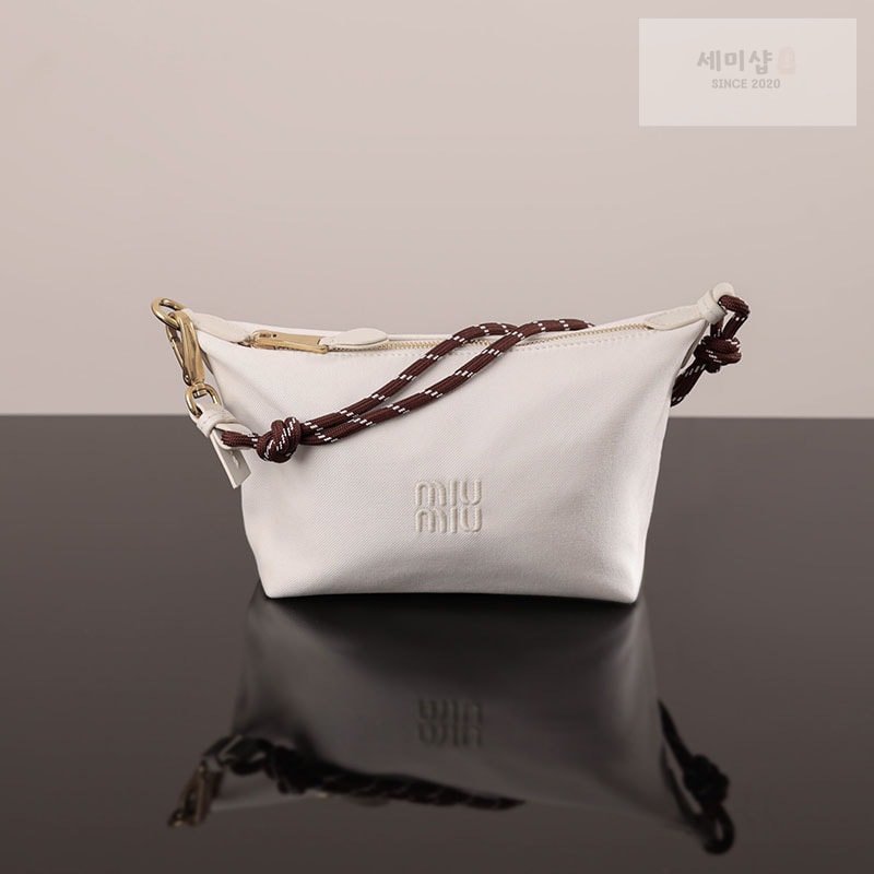 미우미우 미우미우 개버딘 파우치 화이트 5NE841 Bag 10번 이미지