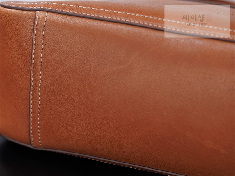 Miu Miu 미우미우 비반트 나파 레더 스몰 백 5BB200 꼬냑 Bag 16번 이미지