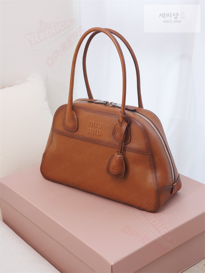 Miu Miu 미우미우 비방 나파 레더 백 꼬냑 5BB196 꼬냑 Bag 5번 이미지