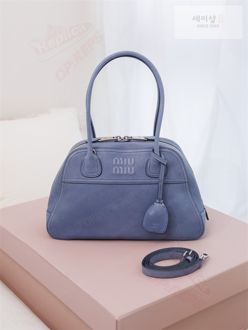 Miu Miu 미우미우 비방 나파 레더 백 5BB199 아스트랄 블루 Bag 4번 이미지