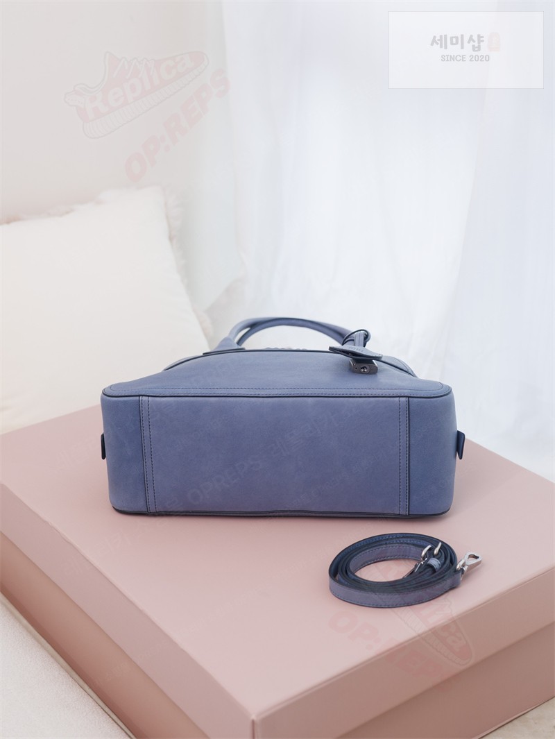 Miu Miu 미우미우 비방 나파 레더 백 5BB199 아스트랄 블루 Bag 12번 이미지