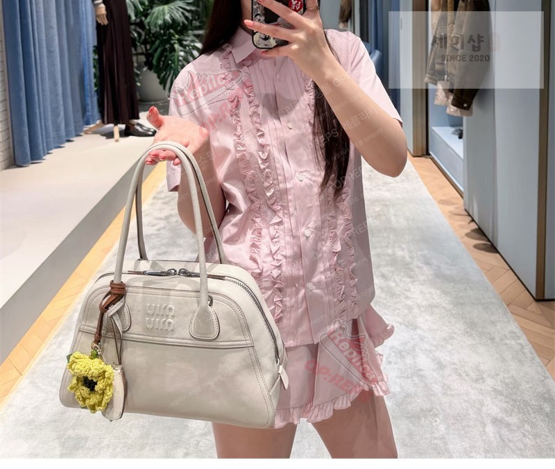 Miu Miu 미우미우 비방 나파 레더 백 5BB199 화이트 Bag 2번 이미지