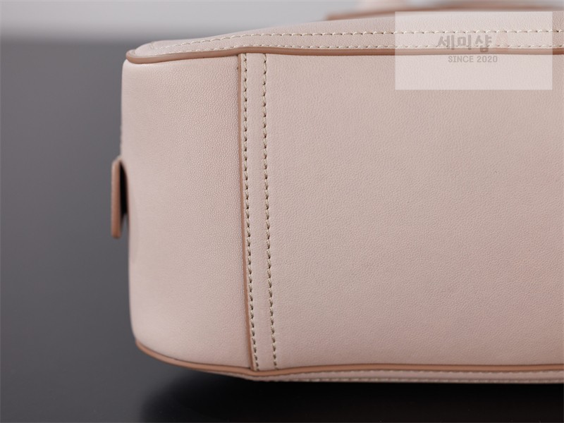 Miu Miu 미우미우 비방 스몰 나파 레더 백 5BB200 오키드 핑크 Bag 3번 이미지