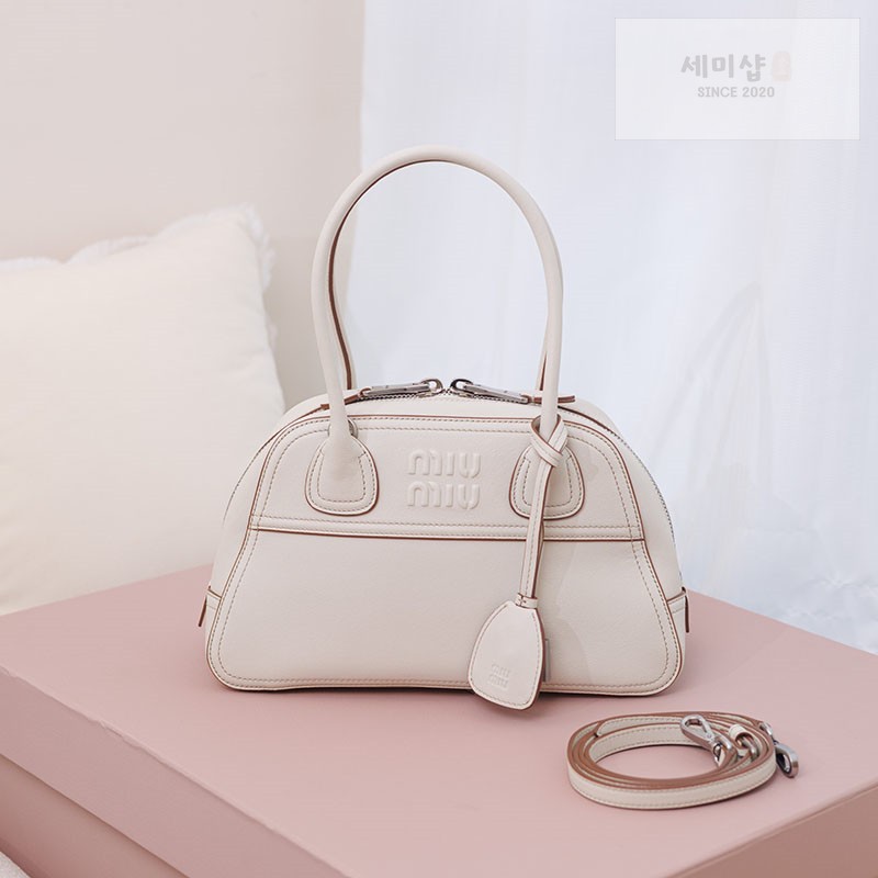 Miu Miu 미우미우 비방 스몰 나파 레더 백 5BB200 화이트 Bag 19번 이미지