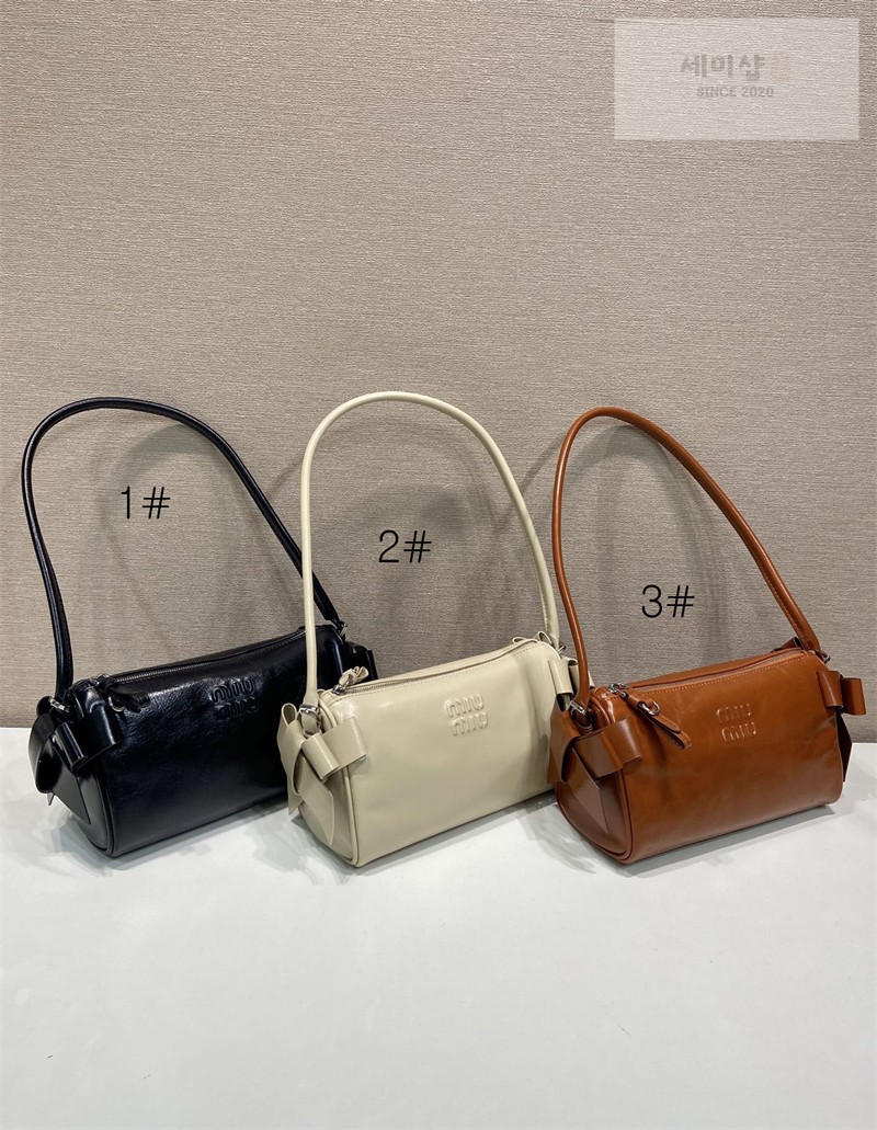 Miu Miu 미우미우 샤이니 레더 파우치 5NE029 꼬냑 (브라운) Bag 2번 이미지