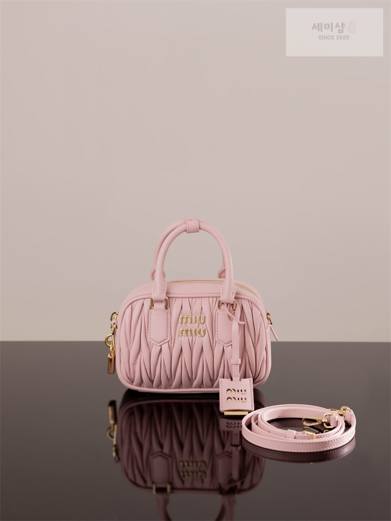 미우미우 미우미우 아르카디 마테라쎄 나파 가죽 토트 백 5BB123 레플리카 15번 이미지 - Bag | 세미샵 레플리카 사이트