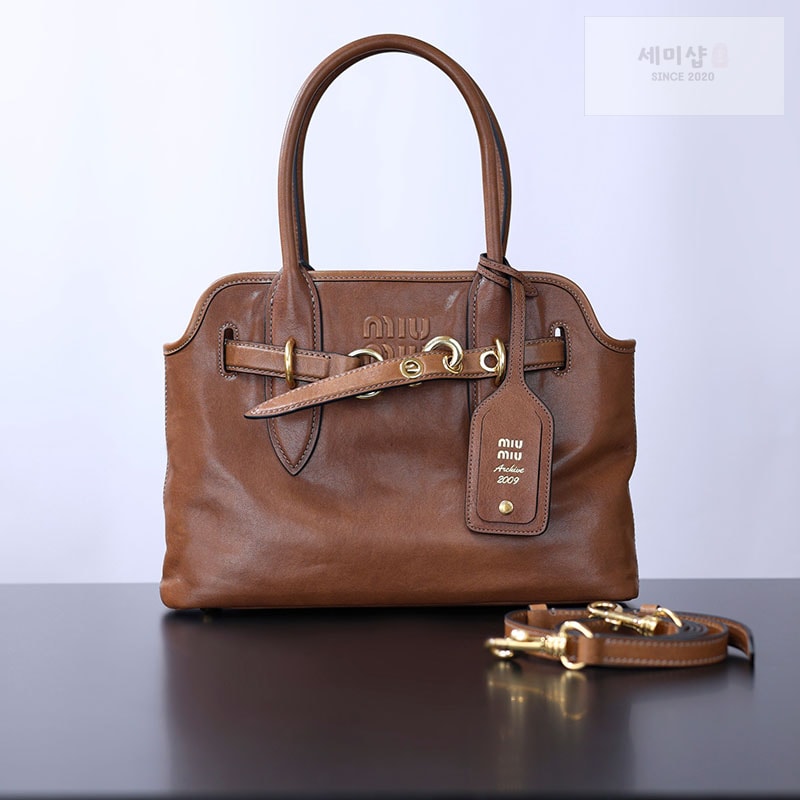 미우미우 미우미우 아방뛰르 나파 가죽 백 5BA292 Bag 9번 이미지
