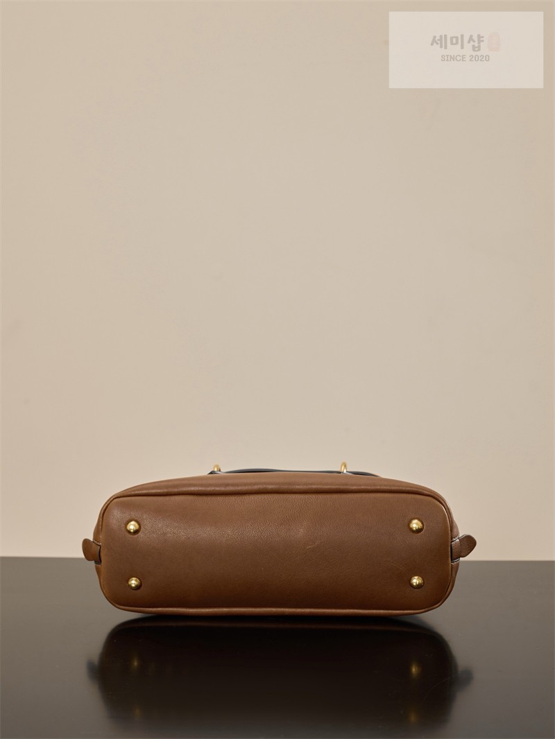 Miu Miu 미우미우 아방뛰르 나파 레더 탑 핸들 백 5BB169 꼬냑 Bag 9번 이미지