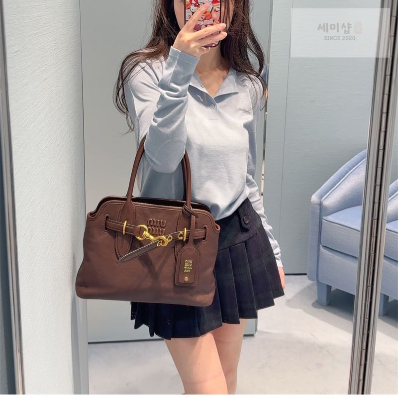 미우미우 미우미우 아방뛰르 레더 토트 백 5BA292 Bag 8번 이미지