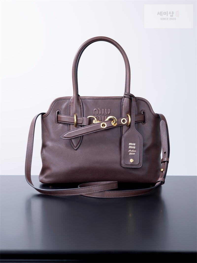 미우미우 미우미우 아방뛰르 레더 토트 백 5BA292 Bag 15번 이미지