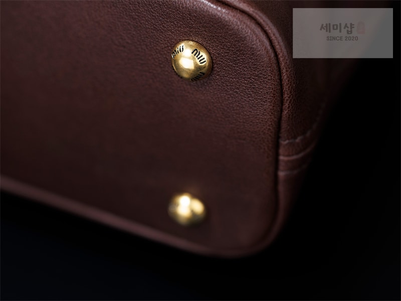 미우미우 미우미우 아방뛰르 레더 토트 백 5BA292 Bag 2번 이미지