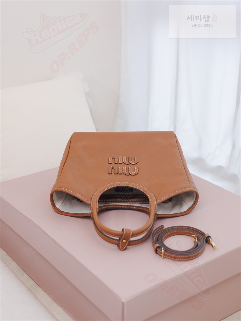 Miu Miu 미우미우 아이비 레더 백 5BA284 꼬냑 Bag 26번 이미지