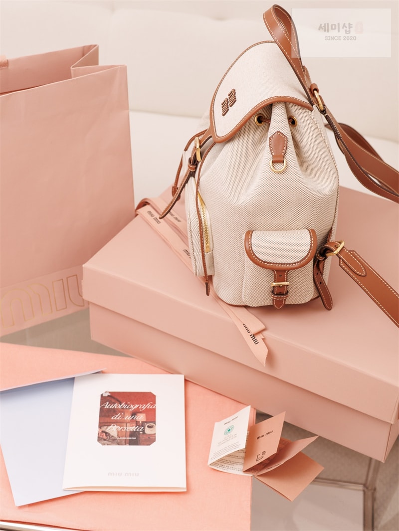 미우미우 미우미우 캔버스 가죽 백팩 라지 5BZ042 레플리카 12번 이미지 - Bag | 세미샵 레플리카 사이트