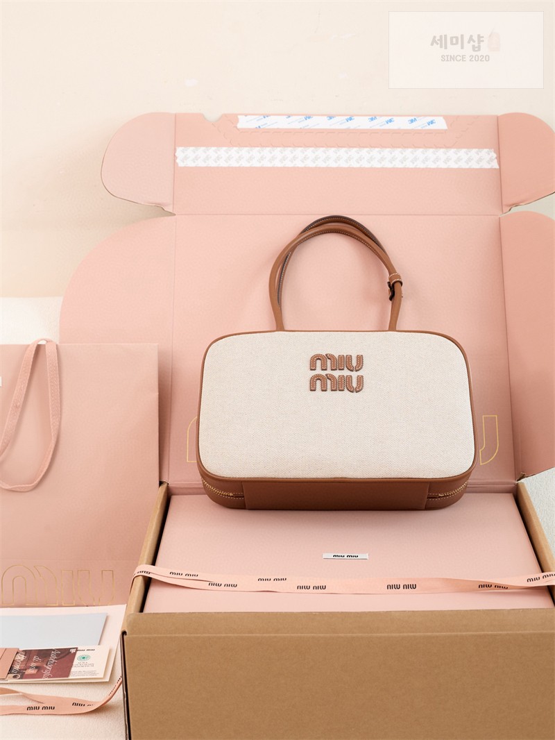 Miu Miu 미우미우 캔버스 레더 보 백 5BB163 캔버스 Bag 27번 이미지