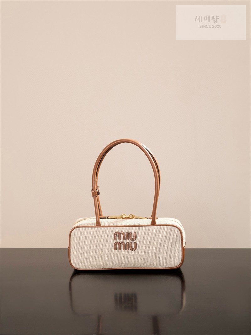 Miu Miu 미우미우 캔버스 레더 스몰 보 백 5BB173 캔버스 Bag 6번 이미지