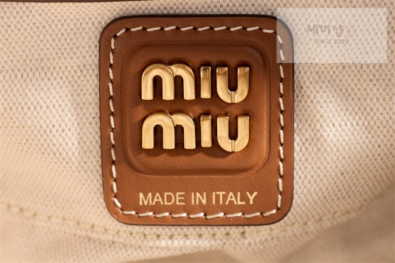 Miu Miu 미우미우 캔버스 레더 스몰 보 백 5BB173 캔버스 Bag 17번 이미지