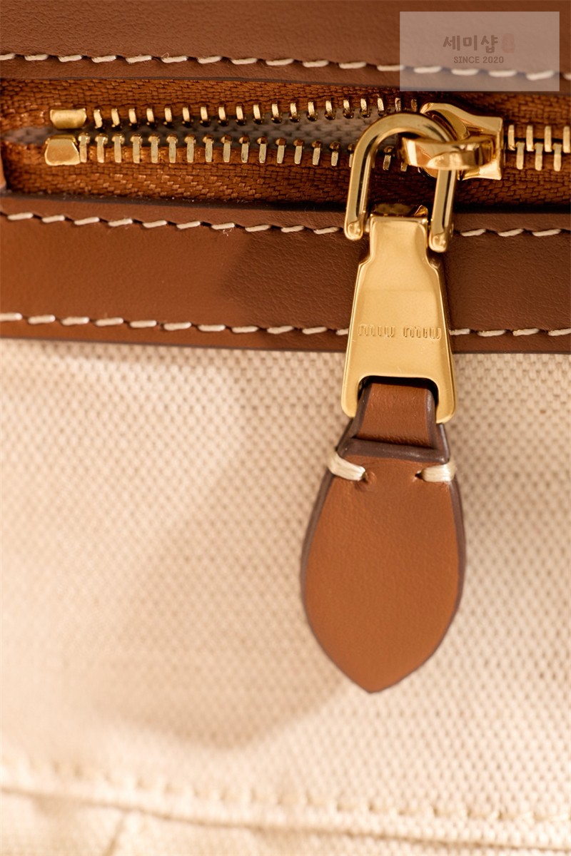 Miu Miu 미우미우 캔버스 레더 스몰 보 백 5BB173 캔버스 Bag 19번 이미지