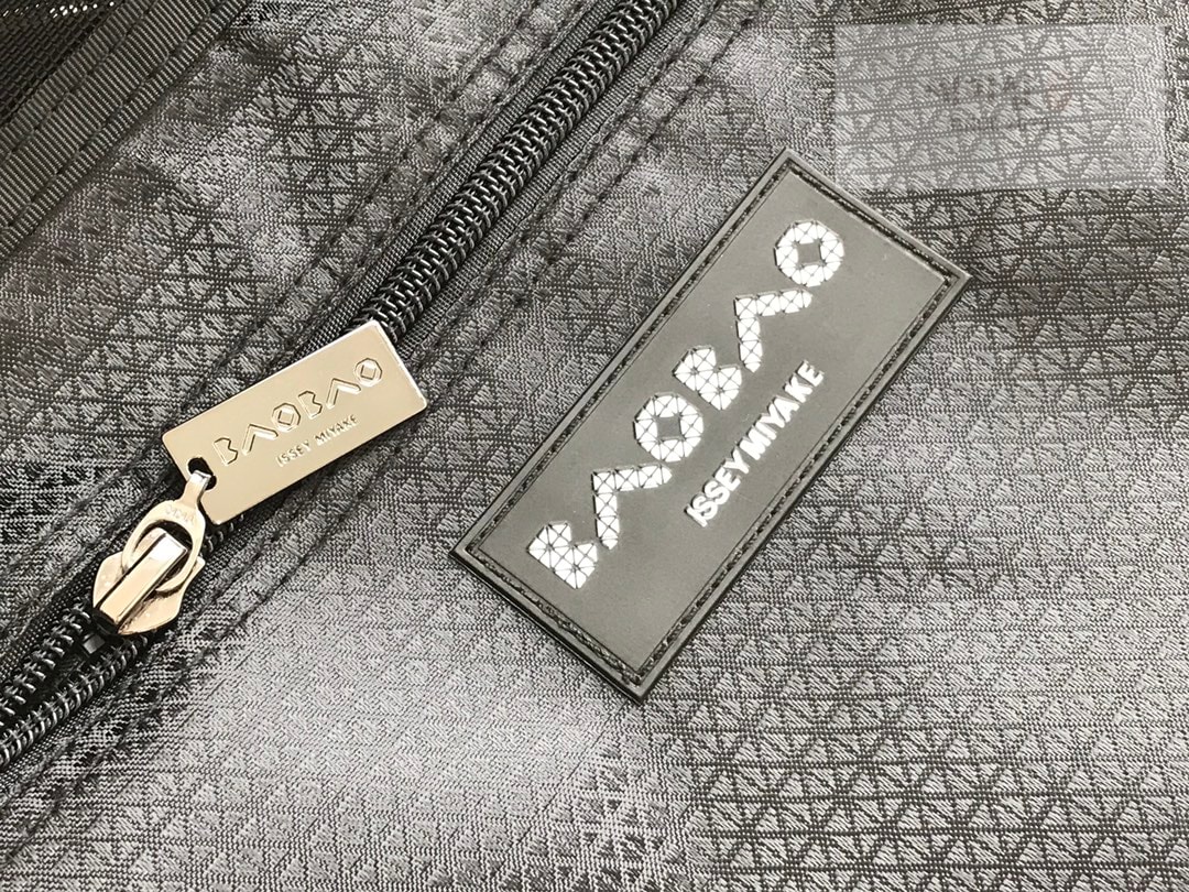 바오바오 바오바오 루센트 토트백 딥 퍼플 Bag 19번 이미지